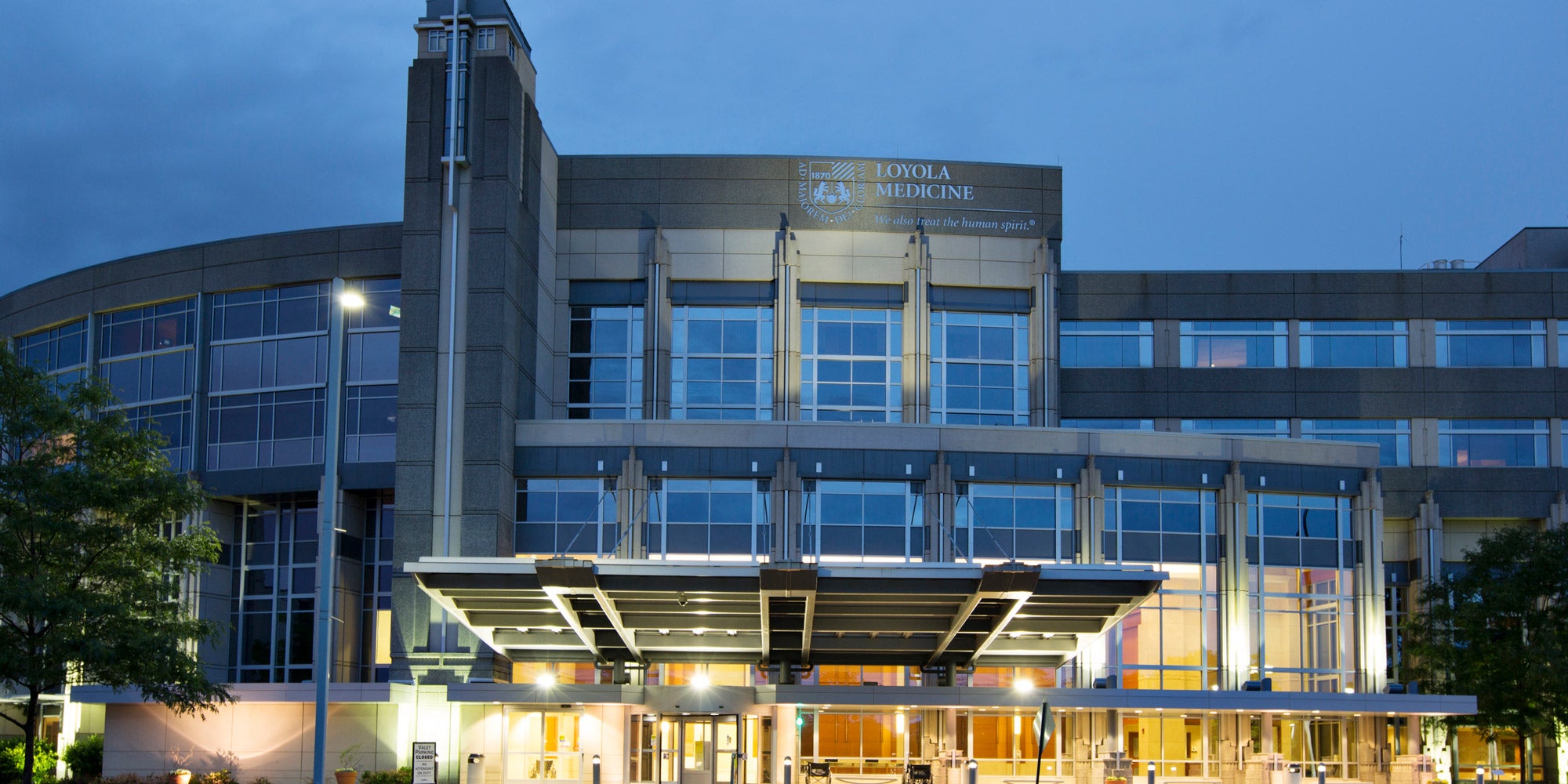 Exterior photo of Loyola University Medical Center