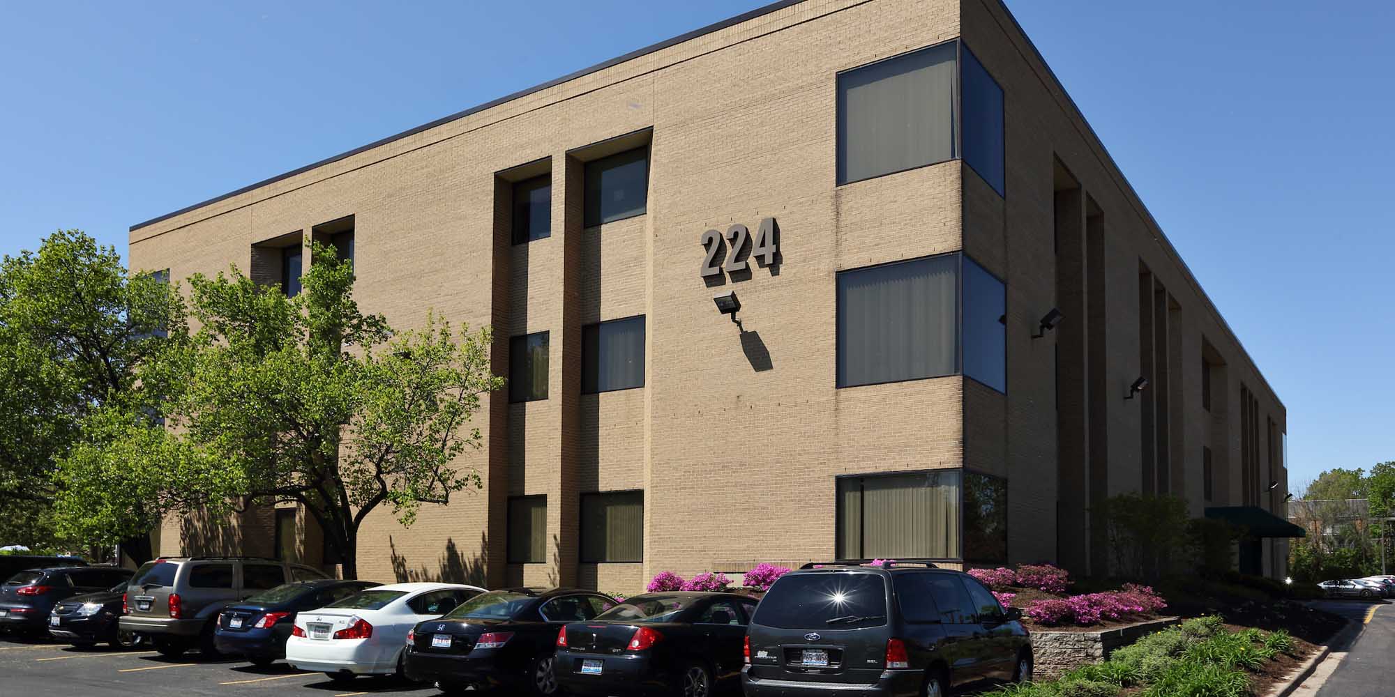 Loyola Ambulatory Surgery Center at Oakbrook Terrace