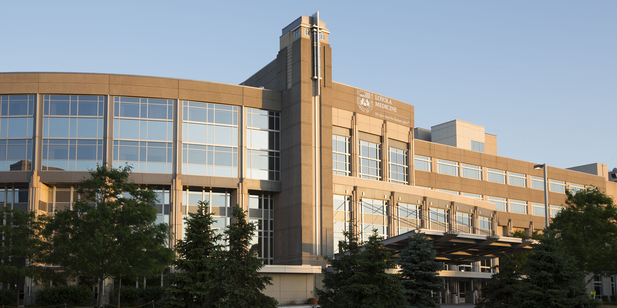 Exterior photo of Loyola University Medical Center