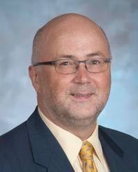 Stephen P MacLeod