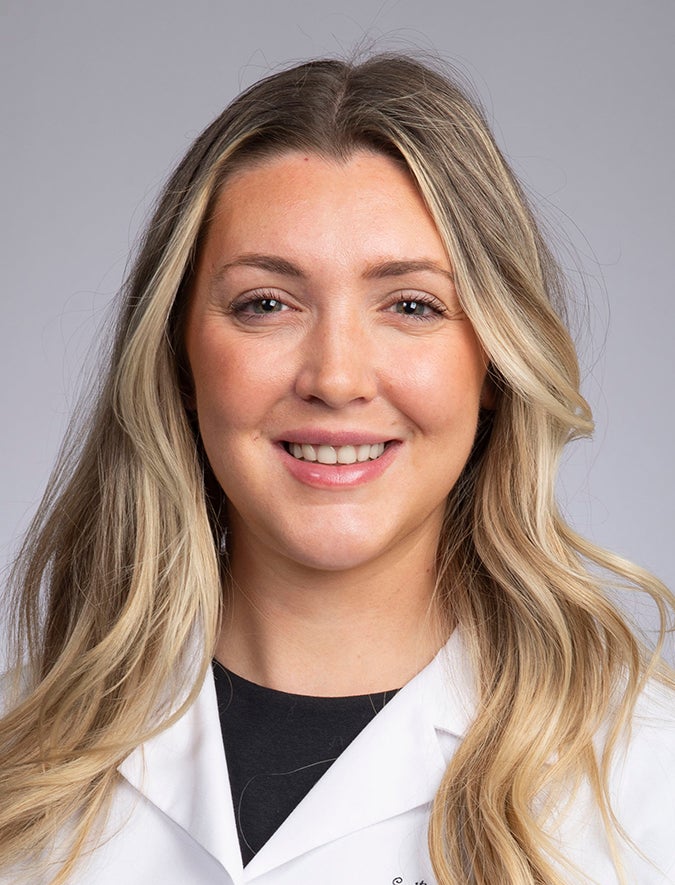 Emilia R Knowski, APRN