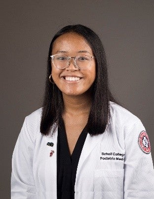 Stephanie Huynh, DPM